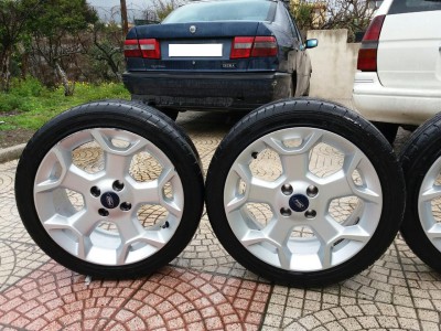 13db3d2dd87fd934e30200a8837a33b9b20ee0bc5186bddba18ea78af9b92f37.jpg