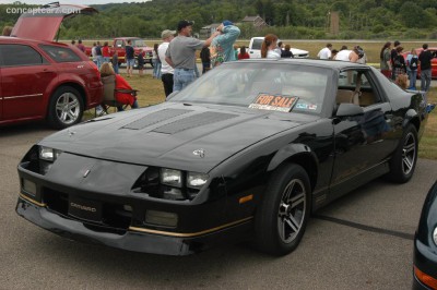 85_Chevy_Camaro_KM_05_Flash_01.jpg