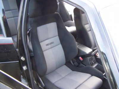 Alfa Romeo 75 Milano Verde - Seat 1.jpg