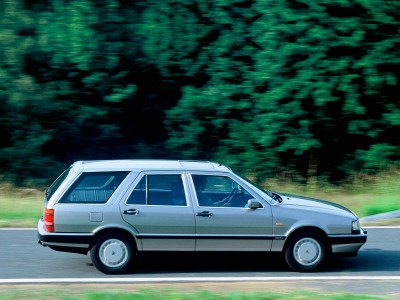 autowp.ru_lancia_thema_sw_5.jpg