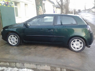 Fiat-Stilo_02.jpg