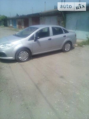 fiat_linea__160236545fx.jpg