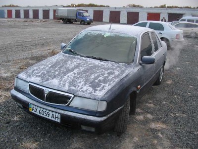 lancia2.jpg