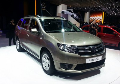 logan mcv 2013.jpg