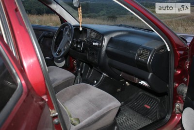 volkswagen_vento__193508050fx.jpg