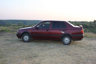 volkswagen_vento__193508056fx.jpg